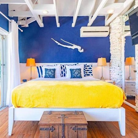 Pool Cottage At Viking Hill - Love Beach 나사우 외부 사진