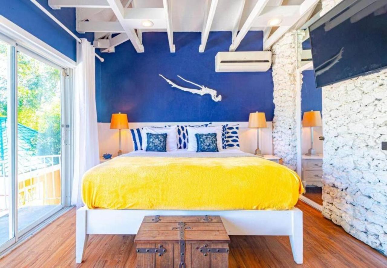 Pool Cottage At Viking Hill - Love Beach 나사우 외부 사진